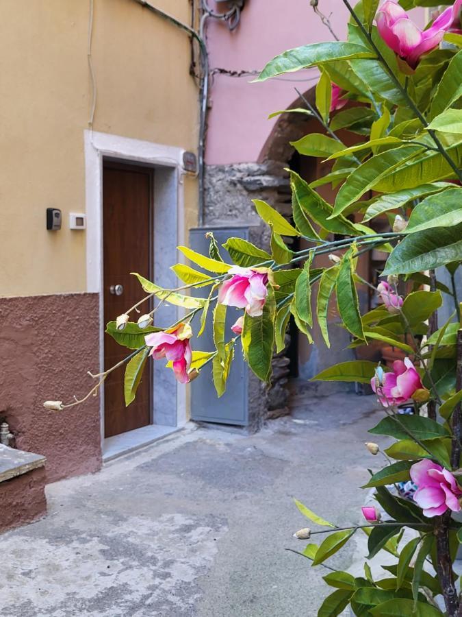 L' Onda Di Manarola Hotel Bagian luar foto